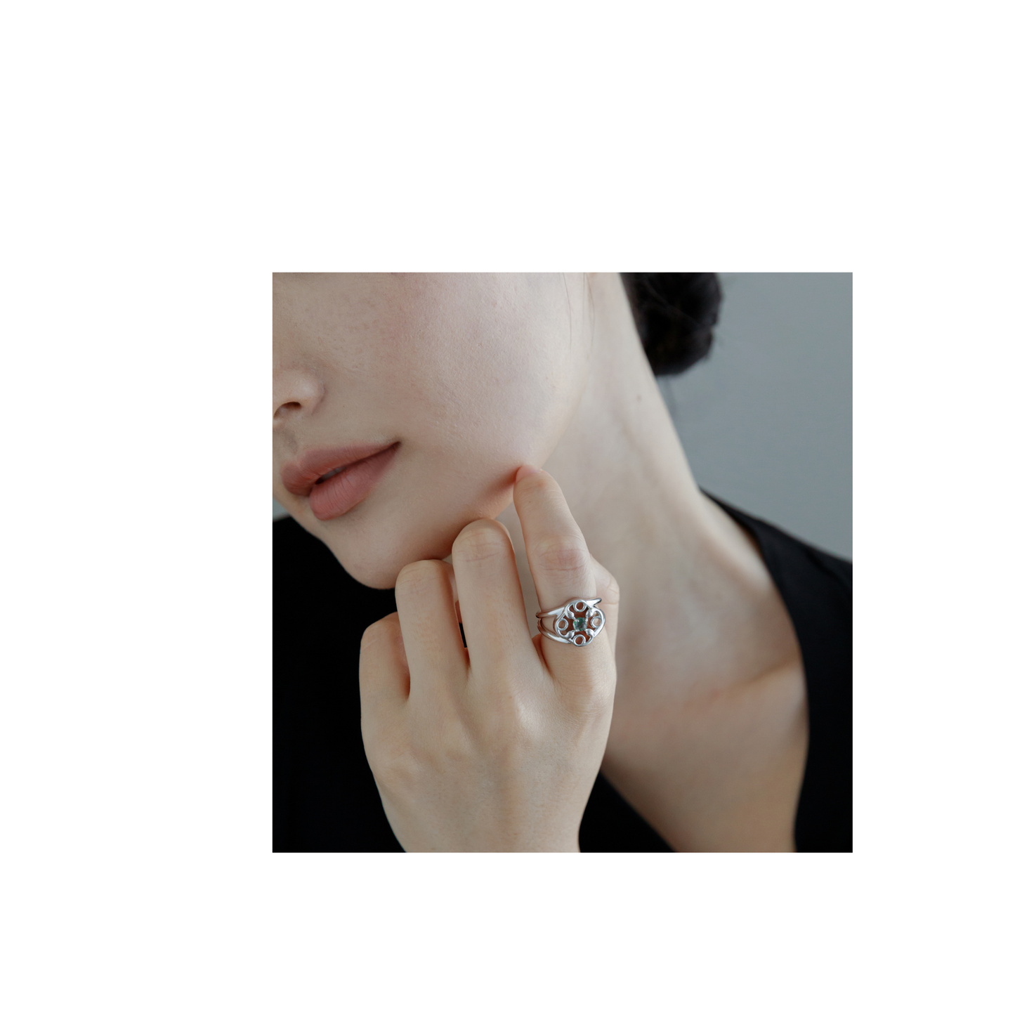 Green Specter Double Layer Ring