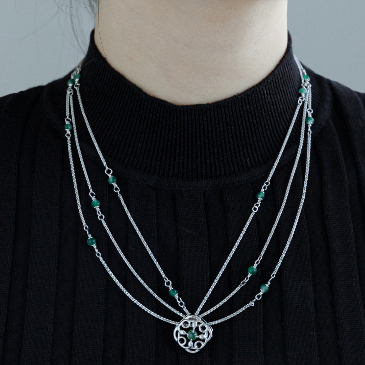 Green Specter Full Star Necklace