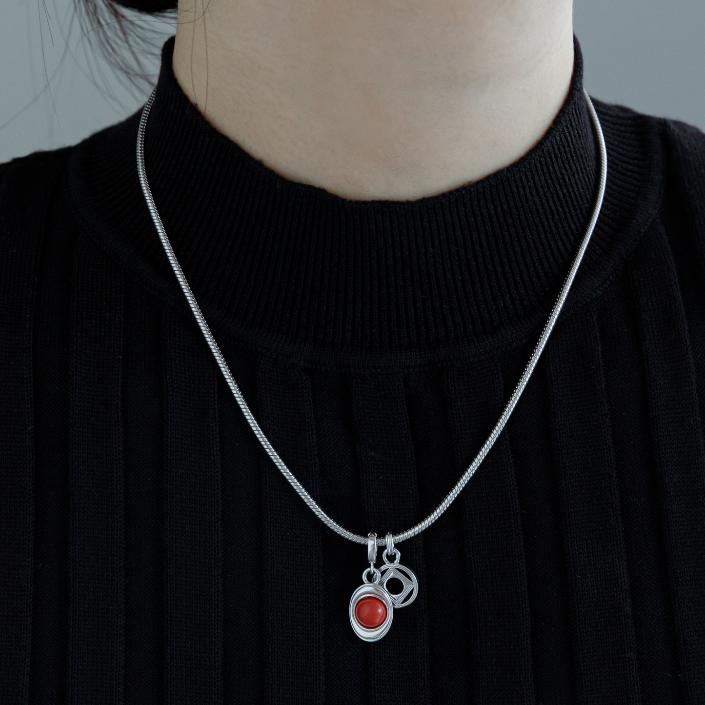 Agate Yuanbao Coin Snake Bone Chain