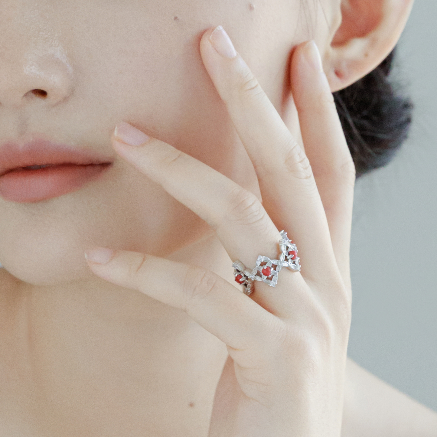 Full-Circle Nanhong Coin Ring