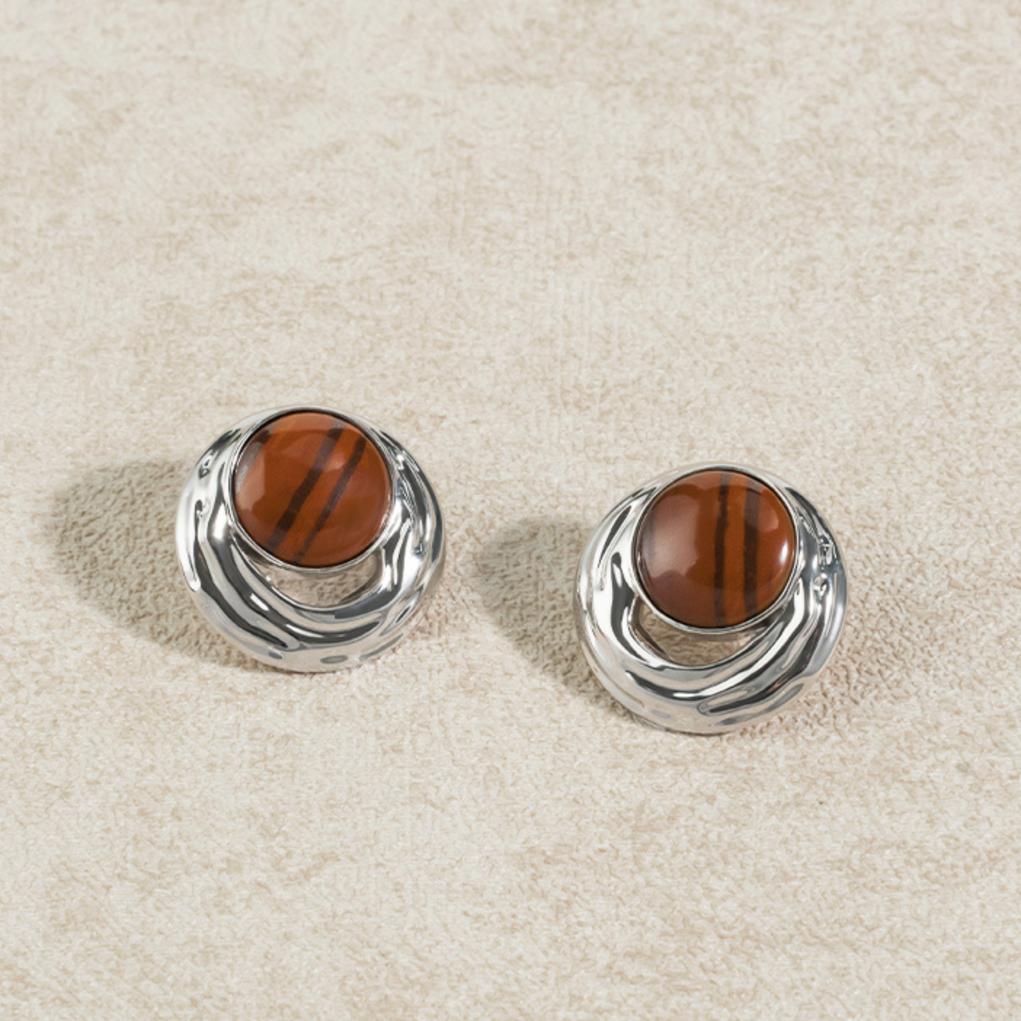 Wood grained stone disc earrings